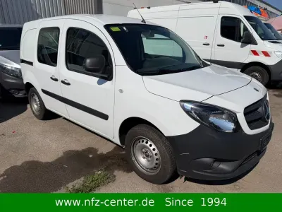 Gebraucht Mercedes Citan 109 95 PS (69 kW) 2021 Weiß Van / Kleinbus