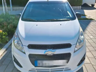 Gebraucht Chevrolet Spark LS 68 PS (50 kW) 2013 Weiß Kleinwagen