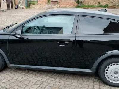 Usata Volvo C30 101 CV (74 kW) 2007 Nero Utilitaria