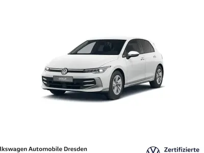 Gebraucht VW Golf VIII Life 116 PS (85 kW) 2025 Pure white Limousine