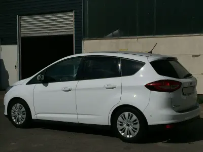 Gebraucht Ford C-MAX 101 PS (74 kW) 2018 Weiß Van / Kleinbus