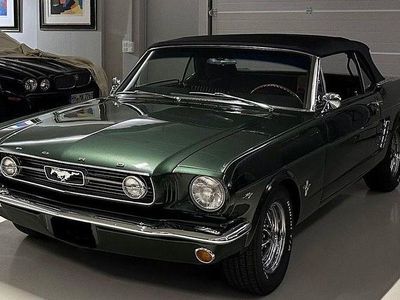 Gebraucht Ford Mustang GT Convertible 224 PS (164 kW) 1966 Grün Cabrio