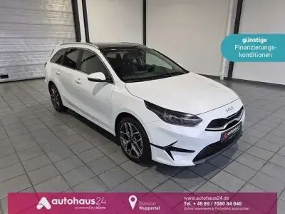 Usata Kia Ceed Platinum 160 CV (117 kW) 2023 Bianco Utilitaria
