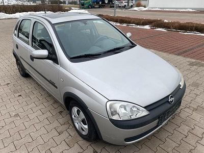 Silber Gebraucht 2001 Opel Corsa Comfort Kleinwagen | 750 € (Guter Preis)