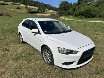 Gebraucht Mitsubishi Lancer Intense 150 PS (110 kW) 2012 Weiß Limousine
