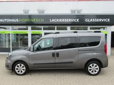 Gebraucht Fiat Doblò 101 PS (74 kW) 2023 Grau Van / Kleinbus