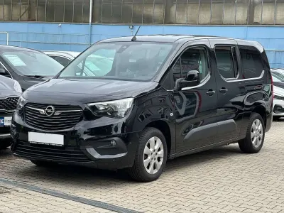 Gebraucht Opel Combo Life 131 PS (96 kW) 2021 Nacht schwarz/noir onyx Van / Kleinbus