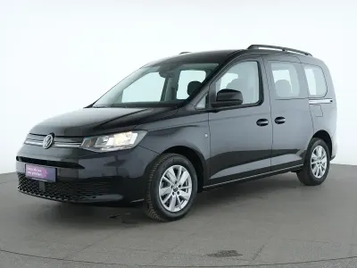 Gebraucht VW Caddy Life 114 PS (83 kW) 2023 Deep black Van / Kleinbus