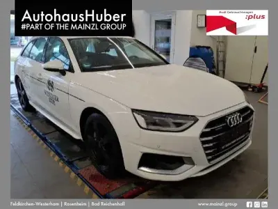 Gebraucht Audi A4 Advanced 204 PS (150 kW) 2023 Weiß Kombi
