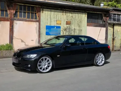 Gebraucht BMW 320 Cabriolet M Sport 177 PS (130 kW) 2009 Schwarz Cabrio
