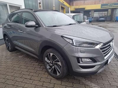 Gebraucht Hyundai Tucson Premium 177 PS (130 kW) 2019 Olivine grey / mic SUV