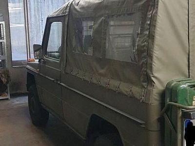 Gebraucht Mercedes G230 116 PS (85 kW) 1991 Grün SUV