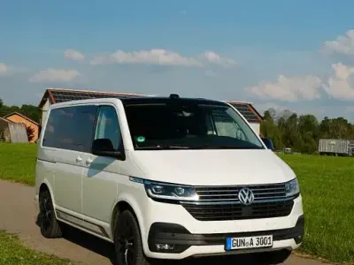 Gebraucht VW Multivan Edition 199 PS (146 kW) 2020 Weiß Van / Kleinbus
