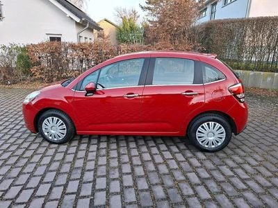 Rot Gebraucht 2015 Citroën C3 PureTech Kleinwagen | 5.950 € (Fairer Preis)