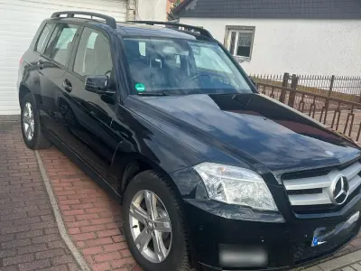 Gebraucht Mercedes GLK250 204 PS (150 kW) 2010 Schwarz SUV