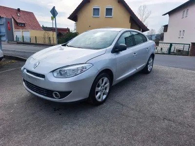 Occasion Renault Fluence Expression 110 ch (80 kW) 2011 Argent Berline
