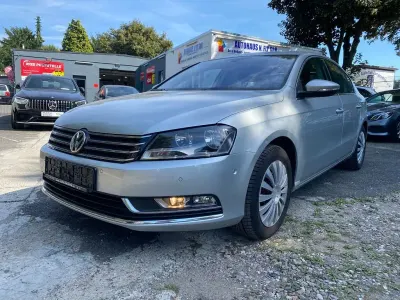 Gebraucht VW Passat 122 PS (89 kW) 2011 Silber Limousine