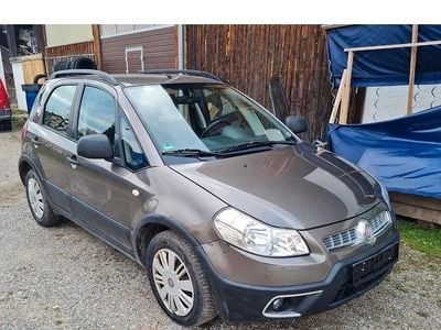 Gebraucht Fiat Sedici 120 PS (88 kW) 2011 Braun SUV