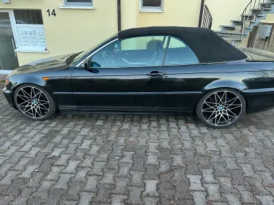 Gebraucht BMW 320 Cabriolet 170 PS (125 kW) 2003 Schwarz Cabrio