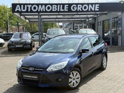 Usata Ford Focus Trend 150 CV (110 kW) 2011 Blu Berlina