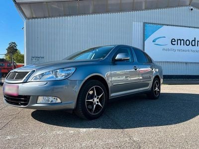 Gebraucht Skoda Octavia 120 PS (88 kW) 2011 Grau Limousine