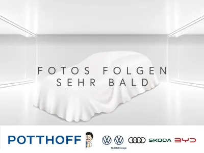 Gebraucht VW Touran IQ Drive 150 PS (110 kW) 2019 Deep black perleffekt Van / Kleinbus