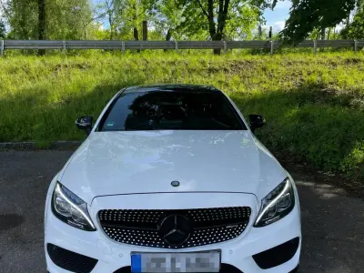 Gebraucht Mercedes C43 AMG AMG 367 PS (269 kW) 2016 Weiß Coupé