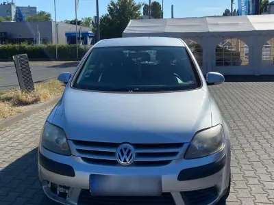 Gebraucht VW Golf Plus Cross 105 PS (77 kW) 2005 Silber Kleinwagen