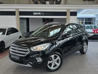 Gebraucht Ford Kuga Titanium 179 PS (131 kW) 2018 Schwarz SUV