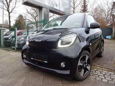 Schwarz Gebraucht 2021 Smart ForTwo Coupé Coupé | 11.990 € (Fairer Preis)