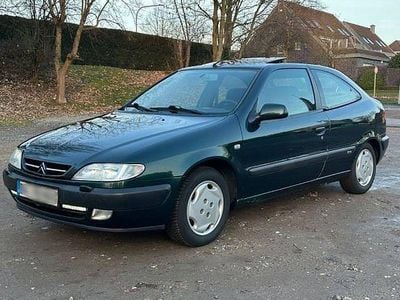 Gebraucht Citroën Xsara 75 PS (55 kW) 1999 Schwarz Limousine