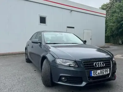 Gebraucht Audi A4 Ambition 190 PS (139 kW) 2011 Grau Limousine