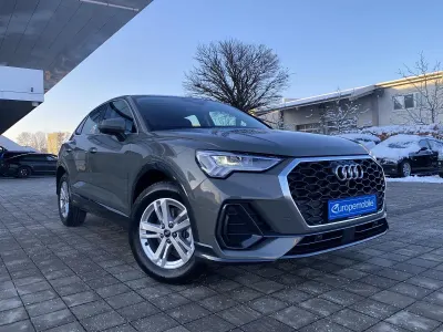 Gebraucht Audi Q3 Sportback Design 150 PS (110 kW) 2022 Chronosgrau metallic/grau SUV