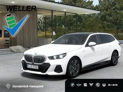 Gebraucht BMW i5 M Sport 250 kW (340 PS) 2025 Alpinweiss iii (weiß) Kombi
