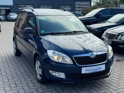 Gebraucht Skoda Roomster Ambition 105 PS (77 kW) 2012 Blau Van / Kleinbus