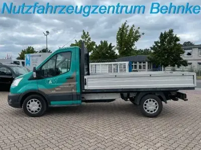 Gebraucht Ford Transit Trend 131 PS (96 kW) 2021 Weiss Van
