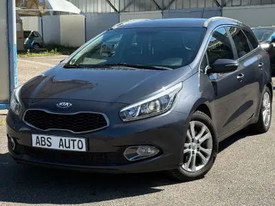Gebraucht Kia Ceed Sportswagon 128 PS (94 kW) 2014 Kombi