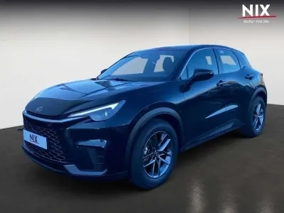 Neu Lexus LBX 136 PS (100 kW) 2026 Mysticschwarz SUV