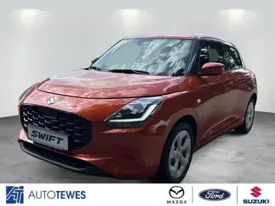 Neu Suzuki Swift Comfort 82 PS (60 kW) 2026 Flame orange pearl metallic Kleinwagen