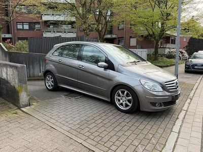 Usata Mercedes B200 2005 Grigio Monovolume