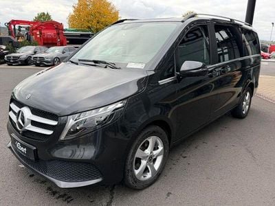 Begagnad Mercedes V250 Avantgarde 190 HK (139 kW) 2022 Grå Minibuss