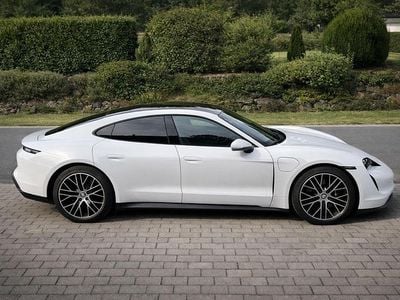Gebraucht Porsche Taycan Performance Package 350 kW (476 PS) 2021 Weiß Coupé