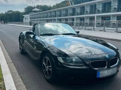 Gebraucht BMW Z4 150 PS (110 kW) 2005 Schwarz Cabrio