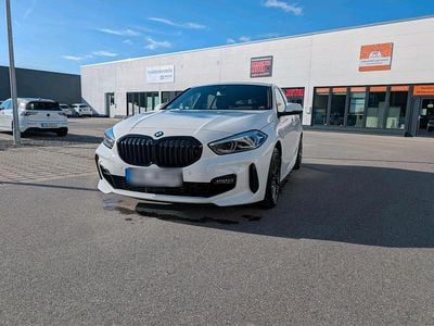 Gebraucht BMW 120 M Sport 178 PS (130 kW) 2024 Weiß Kleinwagen
