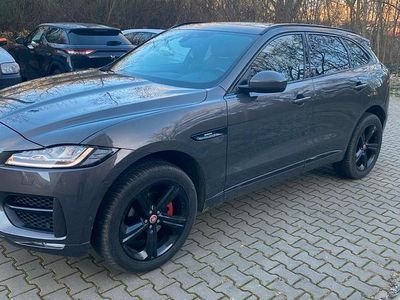 Usata Jaguar F-Pace R-Sport 180 CV (132 kW) 2017 Grigio SUV