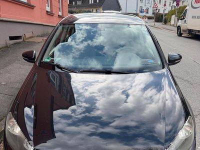 Gebraucht VW Golf VI 105 PS (77 kW) 2010 Schwarz Kleinwagen
