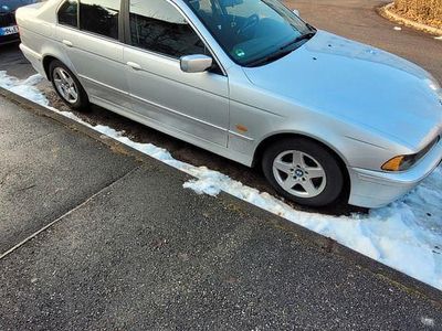 Silber Gebraucht 2002 BMW 520 Exclusive Limousine | 2.890 € (Superpreis)