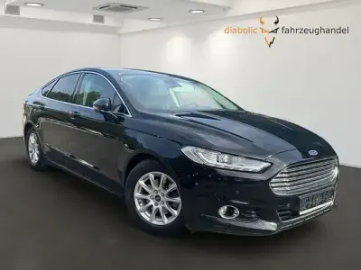 Gebraucht Ford Mondeo Titanium 120 PS (88 kW) 2016 Schwarz Limousine