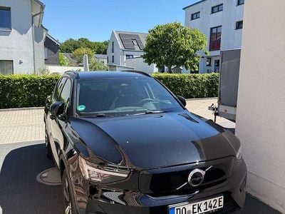 Schwarz Gebraucht 2022 Volvo XC40 Plus SUV | 35.500 € (Guter Preis)