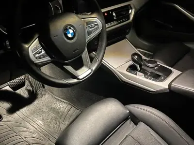 Gebraucht BMW 318 Efficient Dynamics 150 PS (110 kW) 2020 Schwarz Kombi
